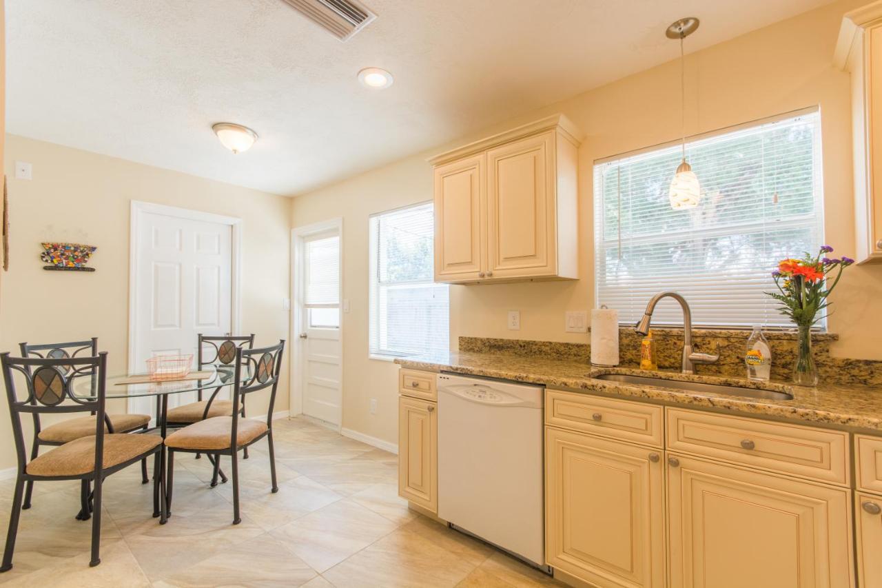 Villa Franca Bungalow Sarasota Eksteriør bilde